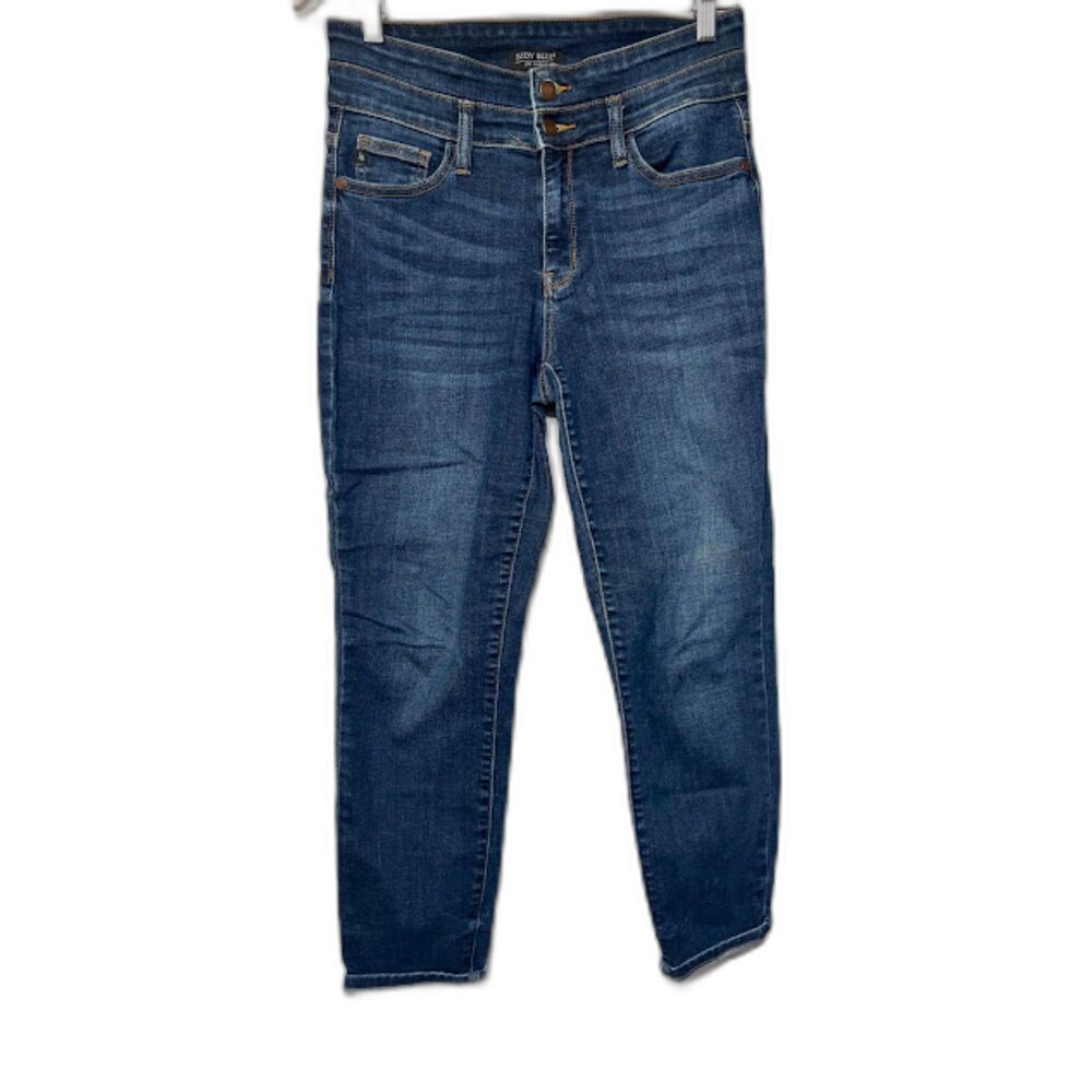 Judy Blue Relaxed Fit Straight Leg Jean Sz 7 / 28 Stretch Comfort Double Button